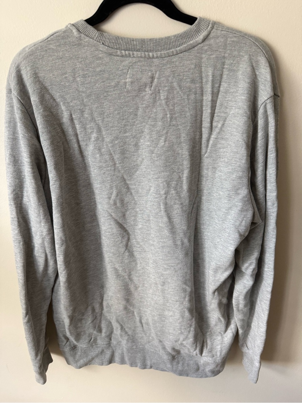 Champion Women’s Gray Embroidered Logo Sweatshirt L Vintage Style - Picture 3 of 5